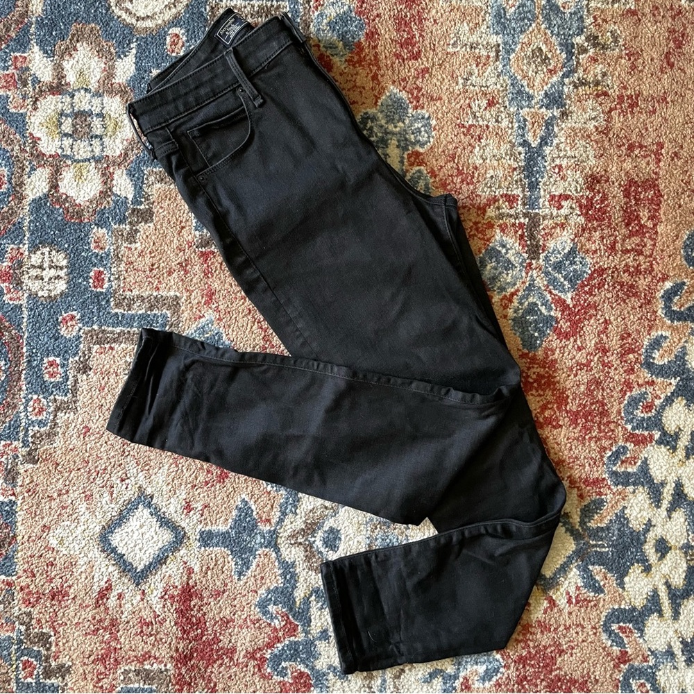 Abercrombie & Fitch Curve Love High Rise Super Skinny Black Jeans, Size 29/8R